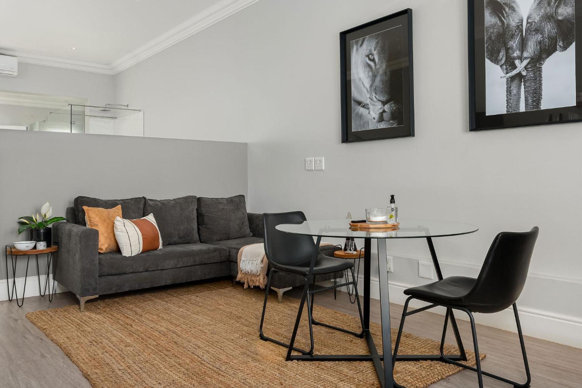 Luxury Franschhoek Getaway Next To Winetram Luaran gambar